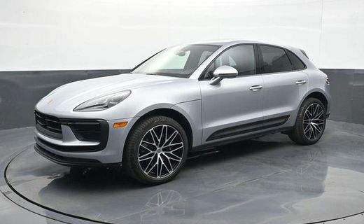 2025 Porsche Macan