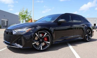 2021 Audi RS 6 Avant Quattro