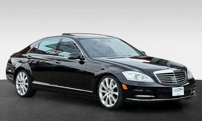 2013 Mercedes-Benz S-Class S550V 4 Matic