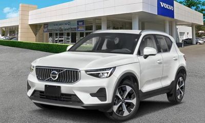 2026 Volvo XC40 Ultra Black Edition