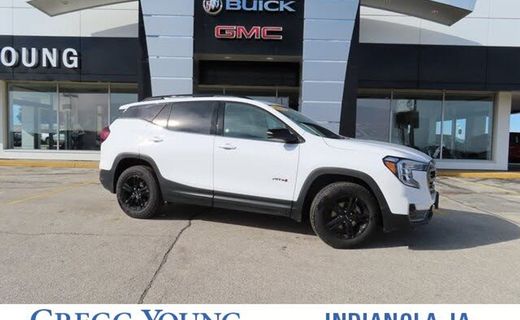 2023 GMC Terrain AT4