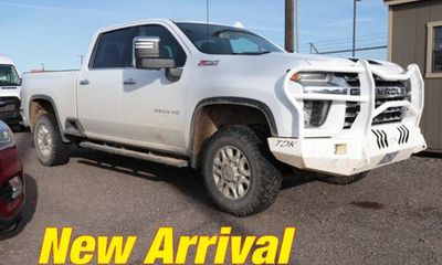 2023 Chevrolet Silverado HD LTZ