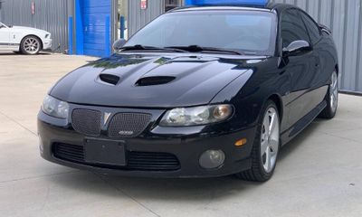 2006 Pontiac GTO Base