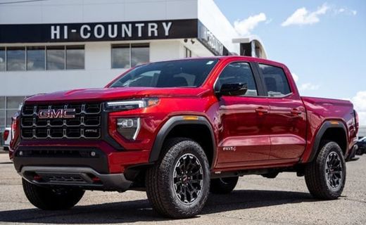 2026 GMC Canyon AT4