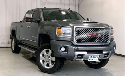 2017 GMC Sierra Denali