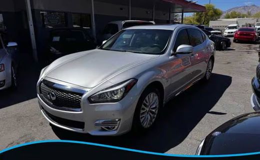 2016 Infiniti Q70L