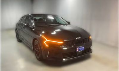 2025 Kia K5 LXS
