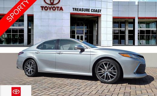 2023 Toyota Camry XLE