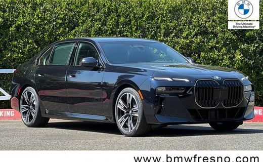 2026 BMW 740I