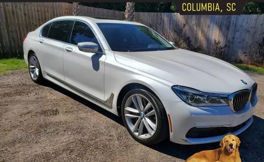 2019 BMW 750I