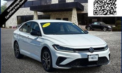 2025 Volkswagen Jetta GLI Autobahn