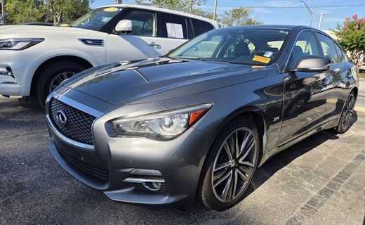 2016 Infiniti Q50 Premium