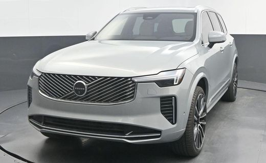 2026 Volvo XC90 Plus Bright