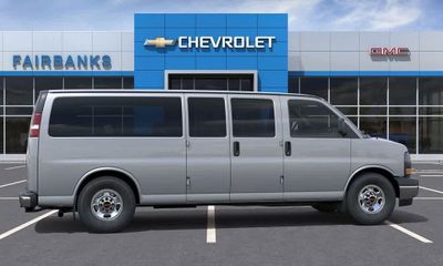 2025 GMC Savana LT EXT