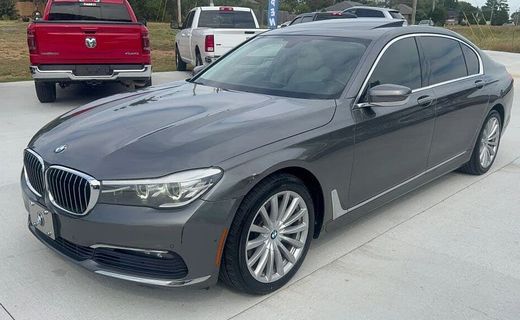 2016 BMW 740I