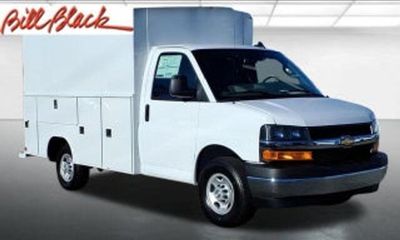 2026 Chevrolet Express LT EXT
