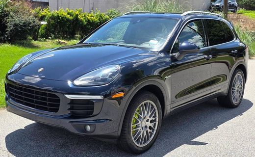 2017 Porsche Cayenne S