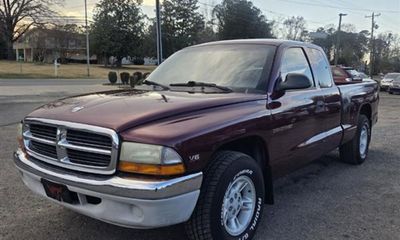 2000 Dodge Dakota Base