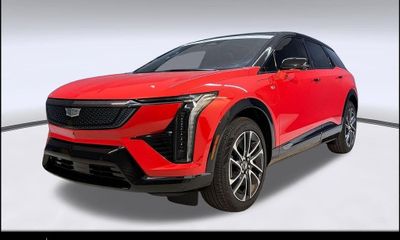 2025 Cadillac Optiq Sport 1