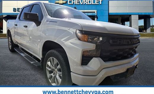 2025 Chevrolet Silverado Custom