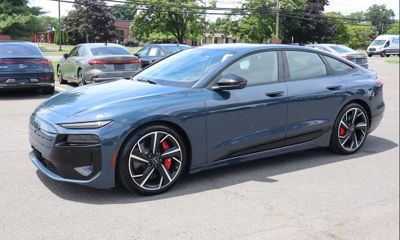 2025 Audi S6 E Tron Quattro