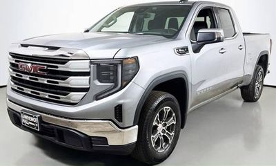 2026 GMC Sierra SLE