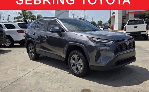 2024 Toyota RAV4 XLE