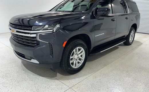 2024 Chevrolet Suburban LT