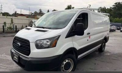 2019 Ford Transit 250 LOW Roof
