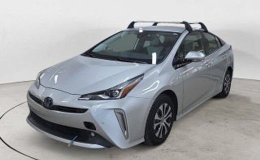 2020 Toyota Prius LE
