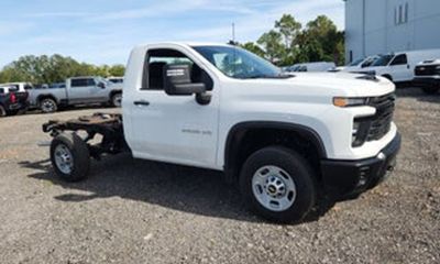 2024 Chevrolet Silverado HD Custom