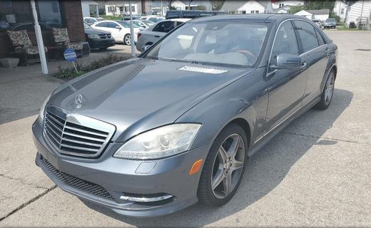 2011 Mercedes-Benz S-Class S550