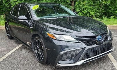2021 Toyota Camry XSE