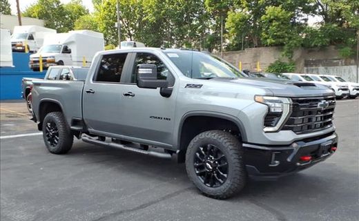 2026 Chevrolet Silverado HD LT