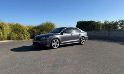 2016 Volkswagen Jetta 2 0T GLI