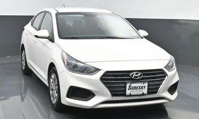 2018 Hyundai Accent SE AND SEL