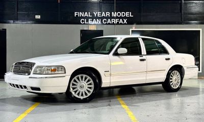 2011 Mercury Grand Marquis LS