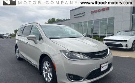 2019 Chrysler Pacifica Touring Plus