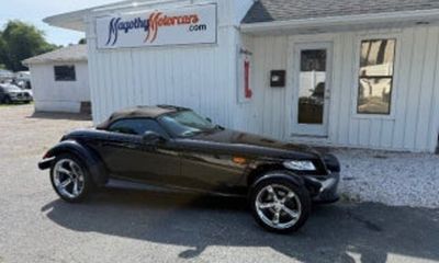 2000 Plymouth Prowler Base