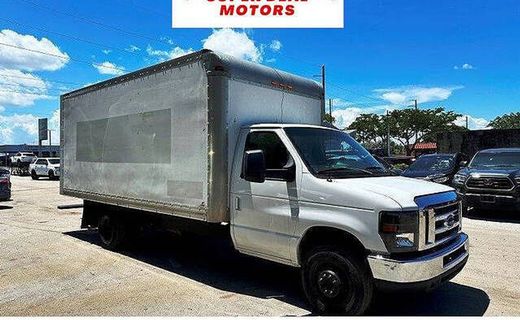2016 Ford E-Series Chassis E 350