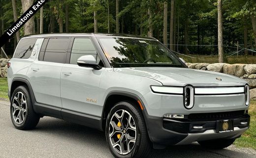 2022 Rivian R1S Launch Edition