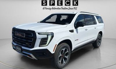 2025 GMC Yukon XL Elevation
