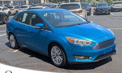 2017 Ford Focus Titanium