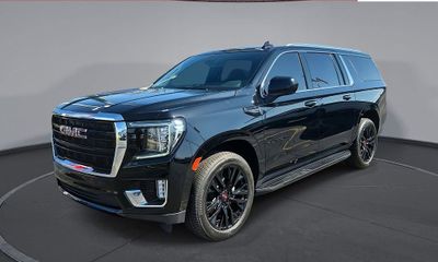 2023 GMC Yukon XL SLE