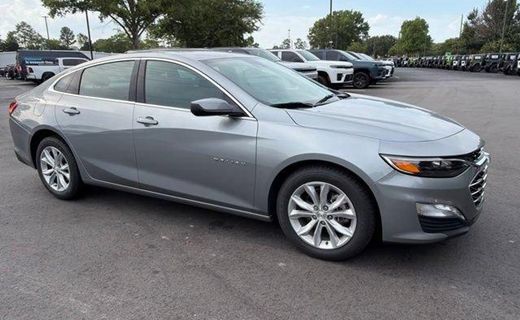 2025 Chevrolet Malibu LT