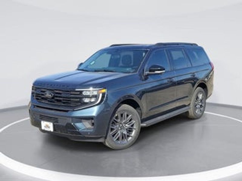 2026 Ford Expedition — a typically priced live listing