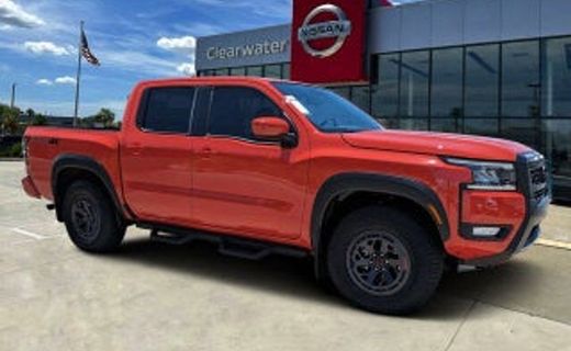 2026 Nissan Frontier SV