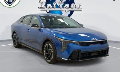 2026 Kia K4 GT Line