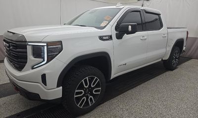2022 GMC Sierra AT4