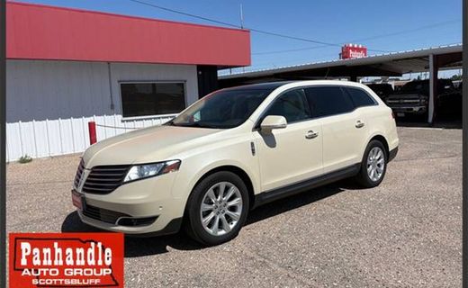 2018 Lincoln MKT Base